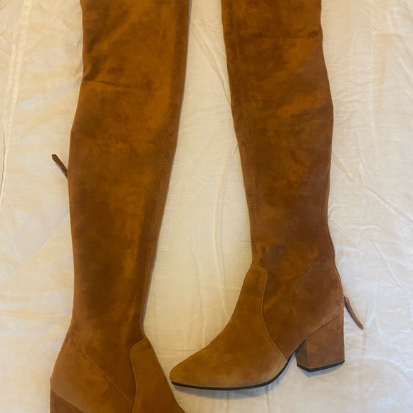 Marlo OTK boot EUC - Picture 4 of 9